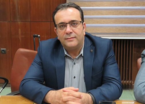 هیچ صنفی در حوزه دامپزشکی نیست که با چالش مواجه نباشد/ وابستگی مالی مسئول فنی بهداشتی به کارفرما امنیت شغلی را زیر سؤال می‌برد / دامپزشکان جوان واقع‌بینانه وارد بازار کار شوند
