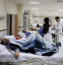 ۴۳ شهروند زنجانی بر اثر مصرف دوغ، ماست و کشک محلی از یک فروشگاه و ابتلا بوتولیسم راهی بیمارستان شدند/ فوت یکی از بیماران