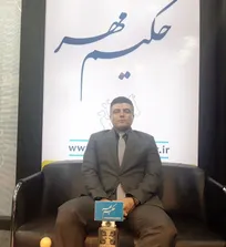 حضور رئیس انجمن صنفی دامپزشکان شاغل در صنعت دارویی استان تهران در غرفه حکیم مهر