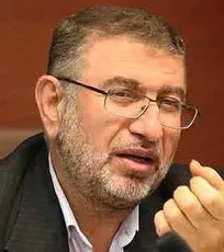 به دنبال پایدار نمودن حق محرومیت از مطب دامپزشکان در بودجه سال&zwnj;های آتی، ترمیم حقوق کارکنان سازمان دامپزشکی و برگزاری آزمون استخدامی جدید هستیم