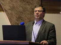 کلیه ۲۰۰ دانشجویی که در دانشگاه آزاد از دامپزشکی به پزشکی منتقل شدند، فاقد شرط حداقل ۹۲.۵ درصد نمره آخرین فرد قبولی بودند!