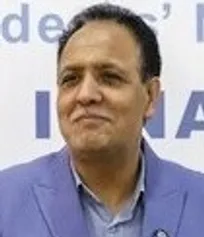 وجود کلینیک&zwnj;های دامپزشکی در سطح شهر الزامی است/ انتقاد از گسترش بی&zwnj;ضابطه دانشکده&zwnj;های دامپزشکی در کشور