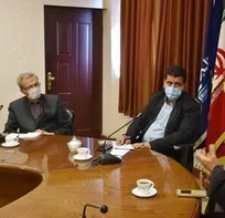 مدیرکل دامپزشکی خراسان رضوی خواستار پیگیری حق محرومیت از مطب دامپزشکان و اجرای فوق&zwnj;العاده تسری برای پرسنل دامپزشکی شد