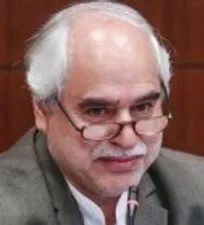 دانشکده&zwnj;های دامپزشکی ایران از نظر محتوای تئوری چندان از دنیا عقب نیستند اما به لحاظ عملیاتی واقعاً تفاوت&zwnj;هایی بین آنها وجود دارد