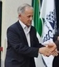 متاسفانه در حال حاضر ۳۰ دانشکده دامپزشکی در کشور داریم که استانداردهای لازم برای آموزش را ندارند/ هیچ&zwnj;یک از دانشکده&zwnj;های کشور دارای فارم نیستند