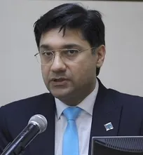 طرح چند سوال از نمایندگان پیشنهاد دهنده طرح صیانت از حقوق عامه در مقابل حیوانات مضر و خطرناک - دکتر امید مرادی