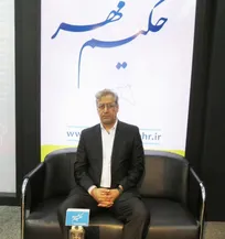حضور دانشیار دانشکده دامپزشکی دانشگاه تهران و مشاور بیمارستان تخصصی پرندگان سانا در غرفه حکیم مهر