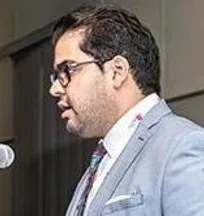 درمانگران حیوانات خانگی و دام کوچک حتی یک میز اختصاصی در سازمان دامپزشکی ندارند/ اطلاع&zwnj;رسانی نادرست درباره کرونا باعث شد برخی از مردم حیوانات خانگی خود را رها کنند