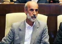 دامپزشکان شاغل در بخش دولتی، باید حق فعالیت در بخش خصوصی را داشته باشند