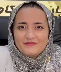 دامپزشکانی که از بی&zwnj;اخلاقی فاصله می&zwnj;گیرند، موفق&zwnj;ترند/ سال ۹۵ با ۵۰ میلیون تومان آزمایشگاهم را تجهیز کردم، اما در شرایط اقتصادی امروز برای تجهیز آزمایشگاه باید ۵ تا ۱۵ میلیارد تومان هزینه کرد