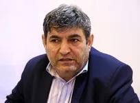حجتی انگیزه گرداندن وزارتخانه را ندارد و باید این پست را ترک کند/ جزو امضا&zwnj;کنندگان استیضاح وزیر جهاد هستم