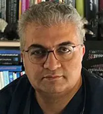 باید در سازمان دامپزشکی &laquo;معاونت دام&zwnj;های کوچک&raquo; تشکیل شود/ دامپزشکی دیگر جذابیت&zwnj;های مادی ندارد و دوران آن سپری شده است