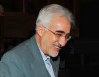 گفت&zwnj;وگو با &laquo;دکتر سیدمحمد فقیهی&raquo; مؤلف کتاب &laquo;اصول فارماکولوژی و درمان&zwnj;شناسی دامپزشکی&raquo; راه&zwnj;یافته به مرحله دوم جایزه کتاب سال