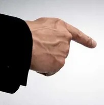 دادستان نی&zwnj;ریز رئیس اداره دامپزشکی این شهرستان را تهدید به تعقیب قضایی کرد!