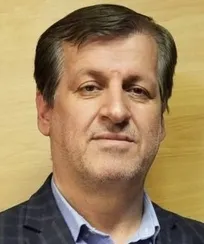 دامپزشکی امروز هم با تب برفکی می&zwnj;جنگد و هم با چاله&zwnj;های گمراه&zwnj;کننده اطلاعات نادرست/ اطلاع&zwnj;رسانی علمی و مستند، مهم&zwnj;ترین ابزار مقابله با اینفودمی است