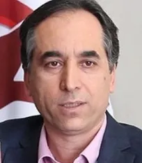 وزیر جهاد کشاورزی فعلی اقتدار ندارد/ هدررفت منافع ملی به علت ترس وزیر از اعتراض چند مرغدار