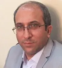 طرح &laquo;تجمیع داروخانه&zwnj;ها و کلینیک&zwnj;های دامپزشکی&raquo; مورد موافقت قرار نگرفت/ بر اساس ابلاغیه وزیر جهاد کشاورزی، به ازای هر ۵ کلینیک دامپزشکی صادره، یک پروانه داروخانه صادر خواهد شد
