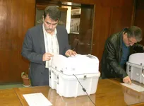 امروز روز بزرگی برای صنف دامپزشکی است چراکه انتخابات بعد از سال&zwnj;ها تاخیر در حال برگزاری است