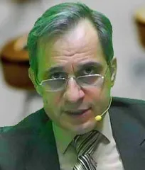 انتقاد از هرج و مرج در حوزه داروهای حیوانات خانگی/ از ۱۰ سال پیش پیشنهاد دادم که سازمان دامپزشکی حداقل برای حیوانات خانگی یک فارماکوپه تنظیم کند