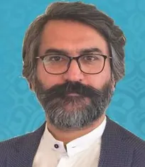 تمام تلاشم را خواهم کرد که دامپزشکی را به وزارت بهداشت برگردانم/ دامپزشکان از پزشکان عمومی باسوادترند اما جسارت و اعتماد به نفس بیان این موضوع را ندارند