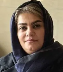 دو سال اول پس از فارغ&zwnj;التحصیلی رشته دامپزشکی، دوره&zwnj;ای تعیین&zwnj;کننده است/ خانم&zwnj;های دامپزشک حتی اگر از مسئول فنی شروع کنند، در ادامه می&zwnj;توانند مسیر موردعلاقه&zwnj;شان را پیدا کنند