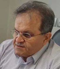 نظارت بهداشتی در دامداری&zwnj;ها و مرغداری&zwnj;ها بر عهده کیست؟ مسئول فنی بهداشتی یا کلینیسین؟