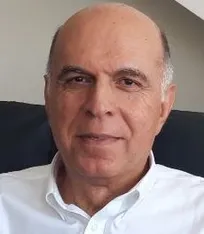 همواره در کنار سازمان&zwnj; دامپزشکی بوده و هستم/ تمام دوران سربازی را به&zwnj;عنوان پزشک انجام وظیفه کردم و روزانه حدود ۴۰ مریض می&zwnj;دیدم