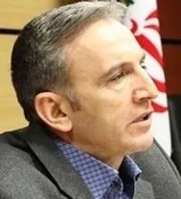 رئیس سازمان دامپزشکی کشور خواستار عدم تخصیص سهمیه نهاده و سوخت به واحدهای پرورش طیور فاقد بیمه شد