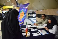 ارائه مشاوره عمومی و تخصصی دانشجویان و کارشناسان دامپزشکی به شهروندان تهرانی در ایستگاه&zwnj;های مترو (+تصاویر)