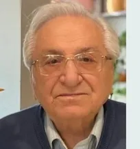 انتخاب عنوان &laquo;دامپزشکی&raquo; برای رشته ما، یک اشتباه بود/ مهمترین مشکل آموزش دامپزشکی کشور، زیاد بودن تعداد دانشکده&zwnj;های دامپزشکی است