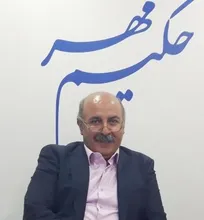 دولت باید صنعت دام و طیور را به حال خود رها کند/ داروهای دامپزشکی باید به صورت بهینه مصرف شوند