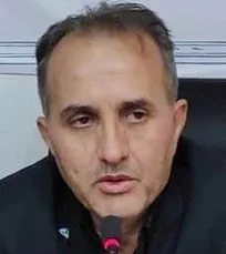&laquo;دامپزشکی&raquo; هم مانند &laquo;پزشکی&raquo; باید در هر دو بخش خصوصی و دولتی قدرتمند شود و به عنوان یک نهاد مستقل شکل بگیرد تا زور کسی به آن نرسد و حقوقش پایمال نشود