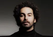 منظره&zwnj;ای را تصور کنید که یک دامپزشک در کنار خانواده خود به تماشای سریال &laquo;زیر همکف&raquo; بنشیند!/ پخش این سریال را فوراً متوقف کنید
