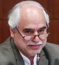 تعداد دانشکده&zwnj;های دامپزشکی کشور باید به ۱۰ دانشکده کاهش یابد/ در پاسخ به استعلام، اعلام کردیم دانشکده پیرادامپزشکی همدان صلاحیت پذیرش دکترای عمومی را ندارد