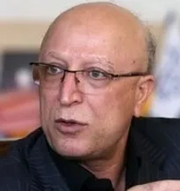دو وزارتخانه علوم و بهداشت هرچه زودتر ادغام شوند/ سلامت جسمی فقط در حوزه پزشکی نیست بلکه کشاورزی و دامپزشکی هم در سلامت انسان نقش دارند